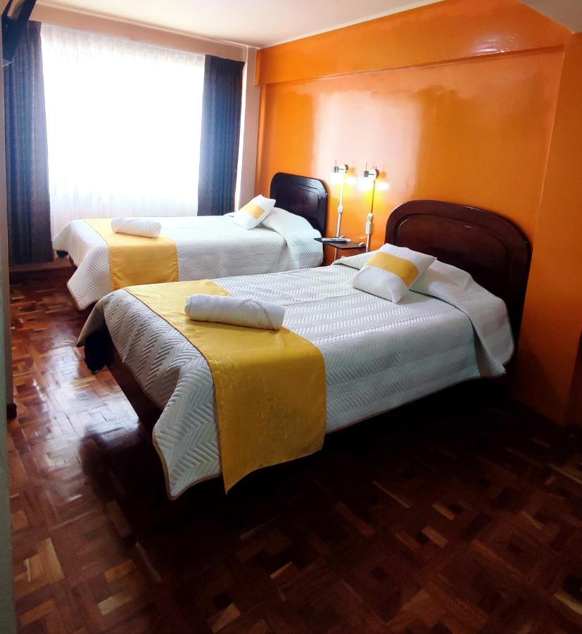 Hotel Express La Paz Exterior photo