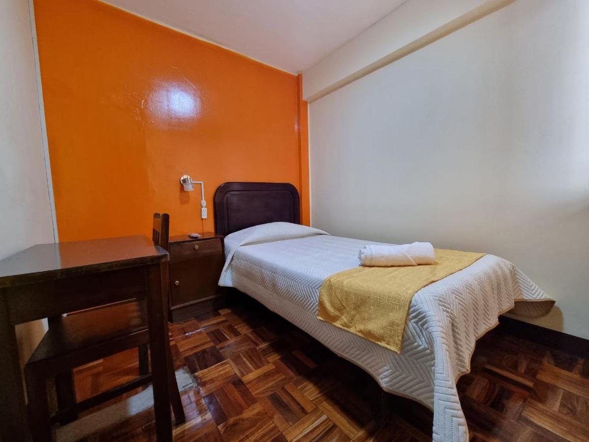 Hotel Express La Paz Exterior photo