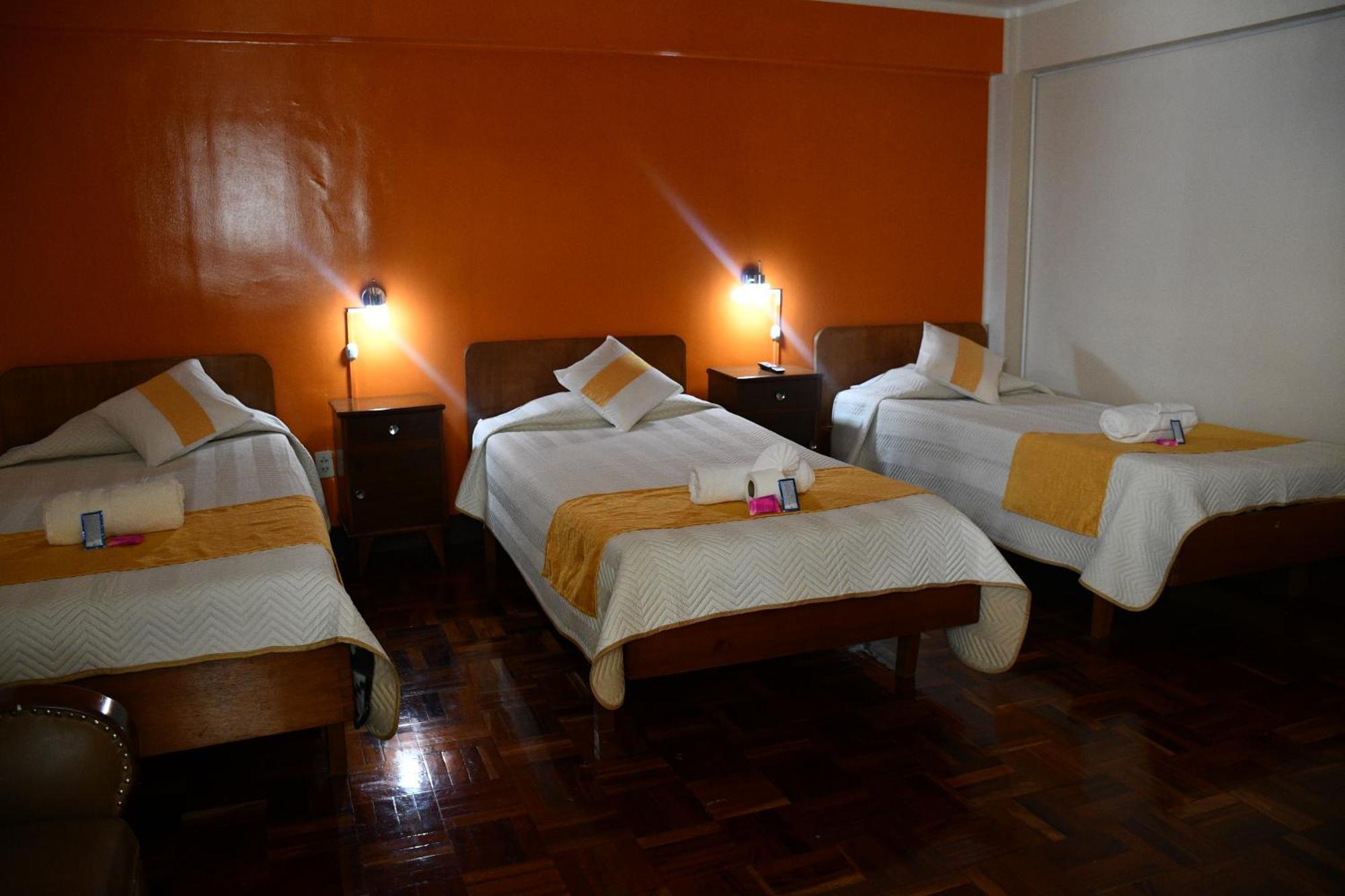 Hotel Express La Paz Exterior photo
